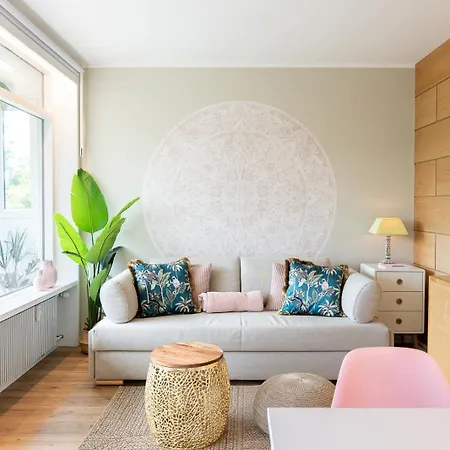 2-zimmer-ostseewohnung Mit Suedbalkon, Blick Ins Gruene Und Ruhiger Lage - 